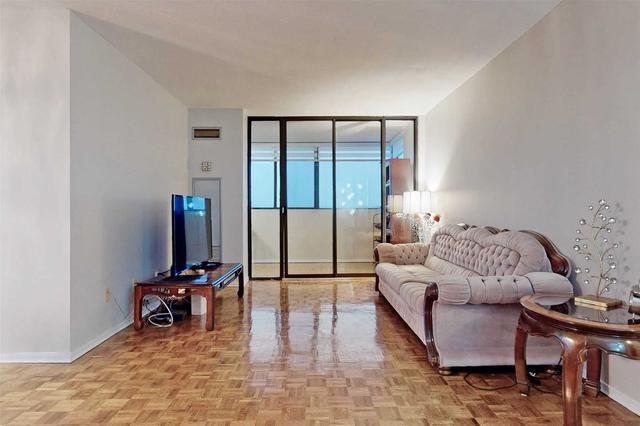 803 - 133 Torresdale Ave, Condo with 3 bedrooms, 2 bathrooms and 1 parking in Toronto ON | Image 19