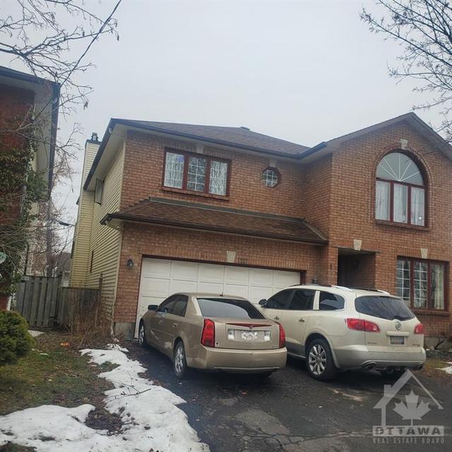 1327 Brookline Avenue, House detached with 5 bedrooms, 4 bathrooms and 6 parking in Ottawa ON | Image 2