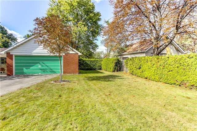 80 Haymarket Rd, House detached with 4 bedrooms, 2 bathrooms and 4 parking in Toronto ON | Image 15