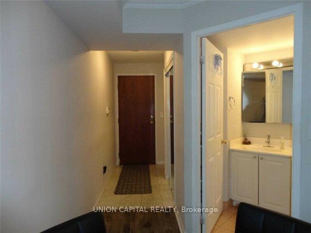 400 - 18 Pemberton Ave, Condo with 1 bedrooms, 1 bathrooms and 0 parking in Toronto ON | Image 13