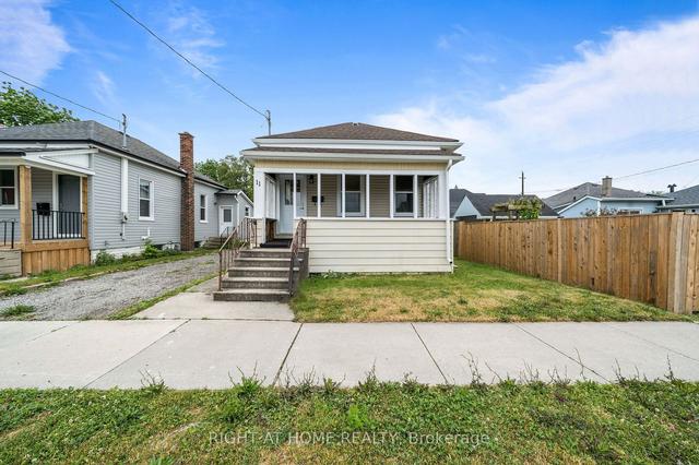 11 Amelia St, House detached with 2 bedrooms, 1 bathrooms and 3 parking in St. Thomas ON | Image 20
