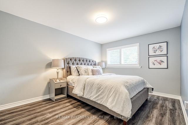 42 Huntingdale Blvd, Townhouse with 4 bedrooms, 3 bathrooms and 4 parking in Toronto ON | Image 15
