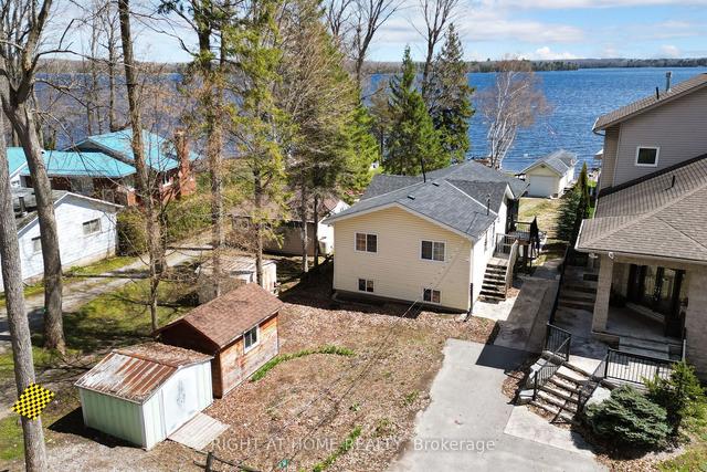 36 Hills Rd, House detached with 2 bedrooms, 2 bathrooms and 3 parking in Kawartha Lakes ON | Image 19