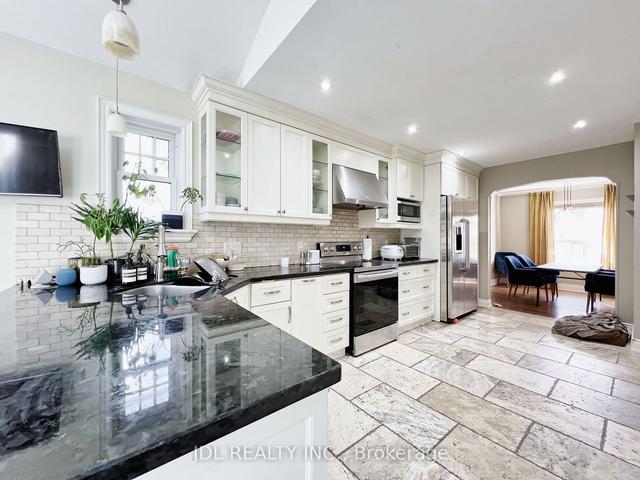 73 Eagle Rd, House detached with 4 bedrooms, 4 bathrooms and 6 parking in Toronto ON | Image 4
