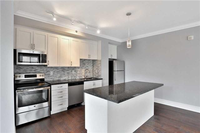 205 - 34 Plains Rd, Condo with 2 bedrooms, 2 bathrooms and 2 parking in Burlington ON | Image 7