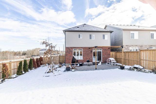 298 Ambrous Cres, House detached with 3 bedrooms, 3 bathrooms and 3.5 parking in Guelph ON | Image 14