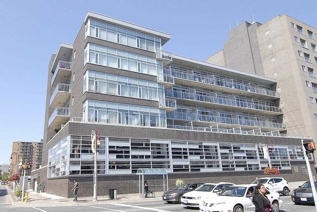 703 - 44 Bond St W, Condo with 2 bedrooms, 2 bathrooms and 0 parking in Oshawa ON | Image 1
