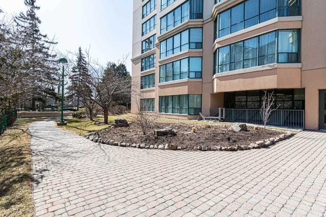 1403 - 100 Millside Dr, Condo with 2 bedrooms, 2 bathrooms and 2 parking in Milton ON | Image 26