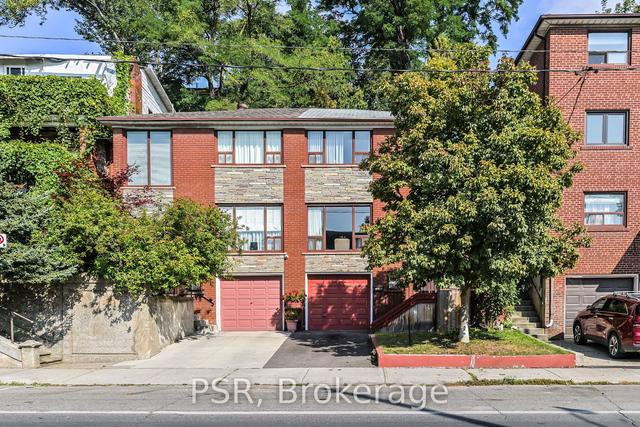 1356 Davenport Rd, House semidetached with 3 bedrooms, 2 bathrooms and 2 parking in Toronto ON | Image 12