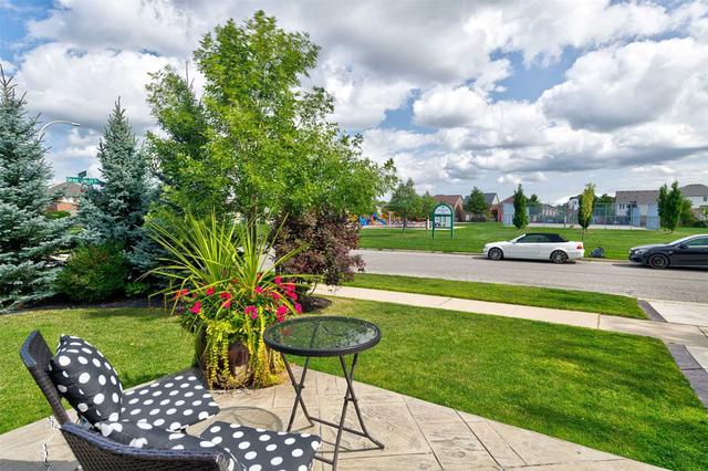163 Moorland Cres, House detached with 3 bedrooms, 4 bathrooms and 4 parking in Hamilton ON | Image 33