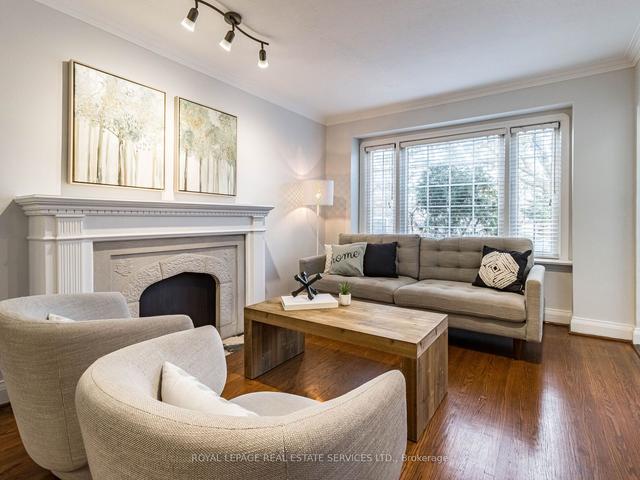 114 Westrose Ave, House detached with 2 bedrooms, 2 bathrooms and 3 parking in Toronto ON | Image 36