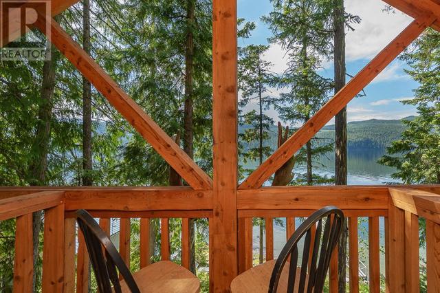 lot 1 Pete Martin Bay, House detached with 8 bedrooms, 1 bathrooms and null parking in Columbia Shuswap E BC | Image 27