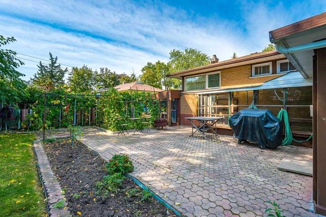 36 Baldwin Ave, House detached with 3 bedrooms, 3 bathrooms and 16 parking in Vaughan ON | Image 10