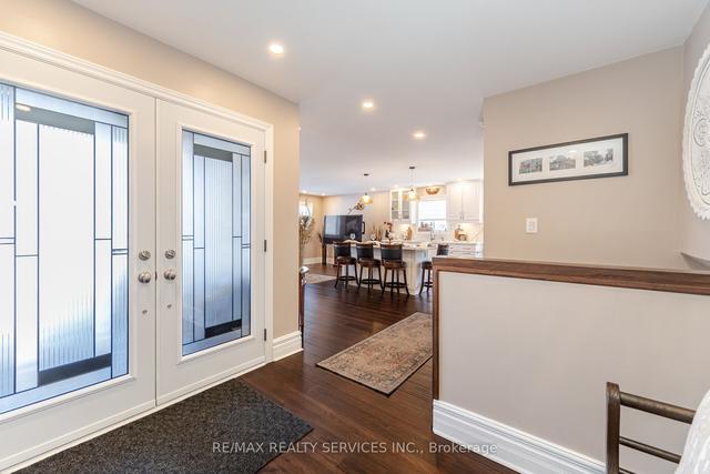 322 Kingsview Dr, House detached with 3 bedrooms, 2 bathrooms and 8 parking in Caledon ON | Image 38