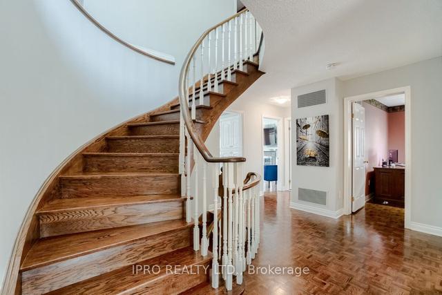1236 Fleet St, House detached with 4 bedrooms, 4 bathrooms and 6 parking in Mississauga ON | Image 14