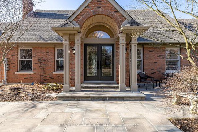 1670 Medad Springs Crt, House detached with 5 bedrooms, 5 bathrooms and 17 parking in Burlington ON | Image 30