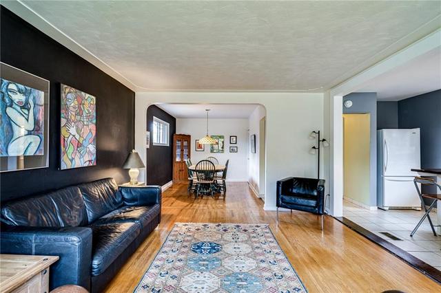 164 West 19th Street, House detached with 2 bedrooms, 1 bathrooms and 3 parking in Hamilton ON | Image 6