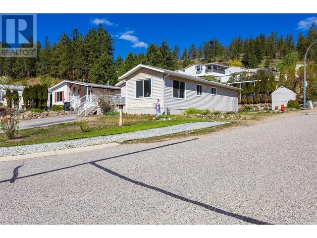 69 - 1750 Lenz Road, House other with 3 bedrooms, 2 bathrooms and null parking in West Kelowna BC | Image 27