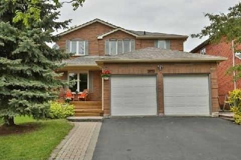 3655 Bangor Rd, House detached with 2 bedrooms, 1 bathrooms and 1 parking in Mississauga ON | Image 1