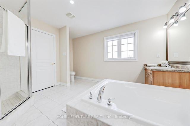 52 Bernbridge Rd, House detached with 4 bedrooms, 4 bathrooms and 4 parking in Markham ON | Image 17