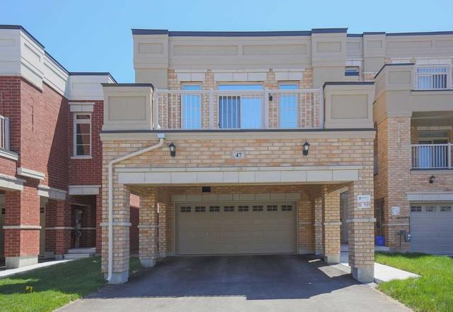 47 Luzon Ave, House attached with 3 bedrooms, 3 bathrooms and 2 parking in Markham ON | Card Image