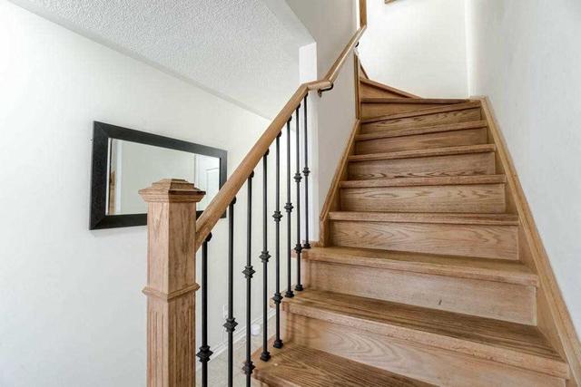 89 New Pines Tr, House attached with 3 bedrooms, 4 bathrooms and 3 parking in Brampton ON | Image 33