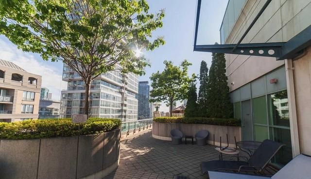 1013 - 168 Simcoe St, Condo with 2 bedrooms, 2 bathrooms and 1 parking in Toronto ON | Image 19