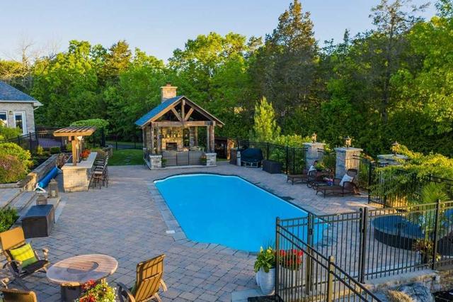 10 Sandy Cove Dr, House detached with 4 bedrooms, 3 bathrooms and 18 parking in Prince Edward County ON | Image 13