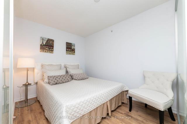 522 - 20 Joe Shuster Way, Condo with 2 bedrooms, 2 bathrooms and 1 parking in Toronto ON | Image 23
