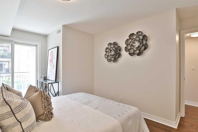 201 - 6 Brian Peck Cres, Townhouse with 2 bedrooms, 2 bathrooms and 1 parking in Toronto ON | Image 25