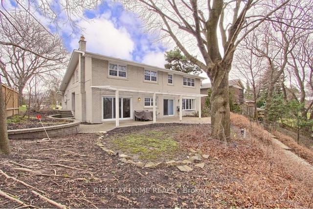 12 George Henry Blvd, House detached with 5 bedrooms, 4 bathrooms and 6 parking in Toronto ON | Image 27