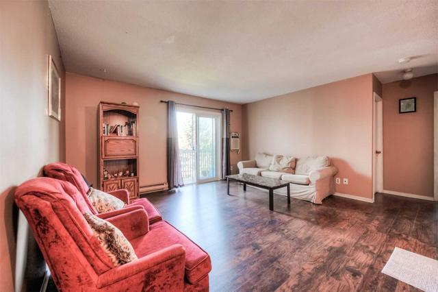 909 - 565 Greenfield Ave, Condo with 2 bedrooms, 1 bathrooms and 1 parking in Kitchener ON | Image 4