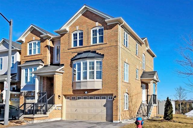 3 Chicory Lane, House attached with 3 bedrooms, 4 bathrooms and 4 parking in Toronto ON | Image 12