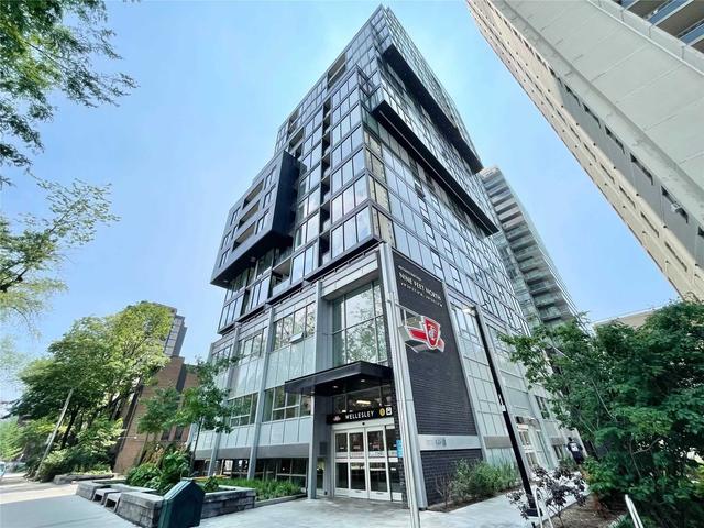 907 - 17 Dundonald St, Condo with 1 bedrooms, 1 bathrooms and 0 parking in Toronto ON | Image 1