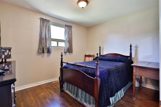 52 Reigate Ave, House detached with 3 bedrooms, 2 bathrooms and 3 parking in Brampton ON | Image 11