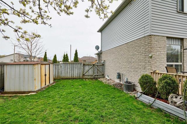 1598 Fieldgate Dr, House semidetached with 3 bedrooms, 3 bathrooms and 3 parking in Oshawa ON | Image 26