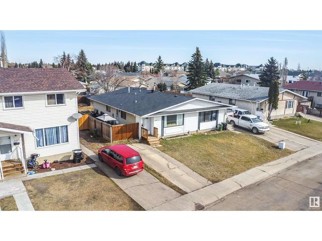 3418 135 Av Nw, House semidetached with 4 bedrooms, 1 bathrooms and null parking in Edmonton AB | Image 47
