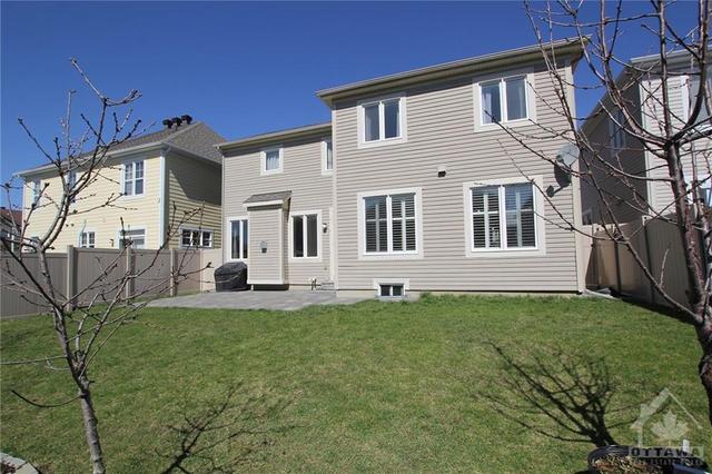 2774 Grand Vista Circle, House detached with 4 bedrooms, 3 bathrooms and 6 parking in Ottawa ON | Image 25