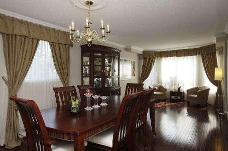 220 Olde Bayview Ave, House detached with 4 bedrooms, 4 bathrooms and 8 parking in Richmond Hill ON | Image 5