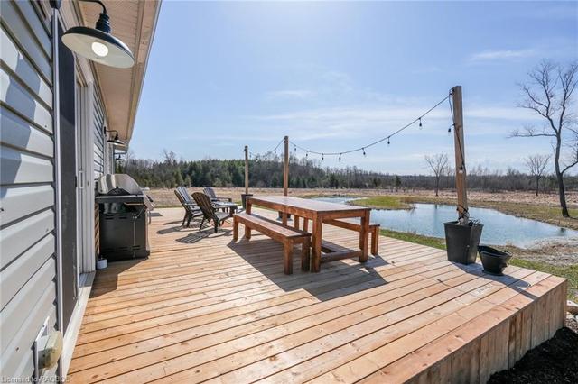 84470 Sideroad 6, House detached with 3 bedrooms, 2 bathrooms and 9 parking in Meaford ON | Image 5