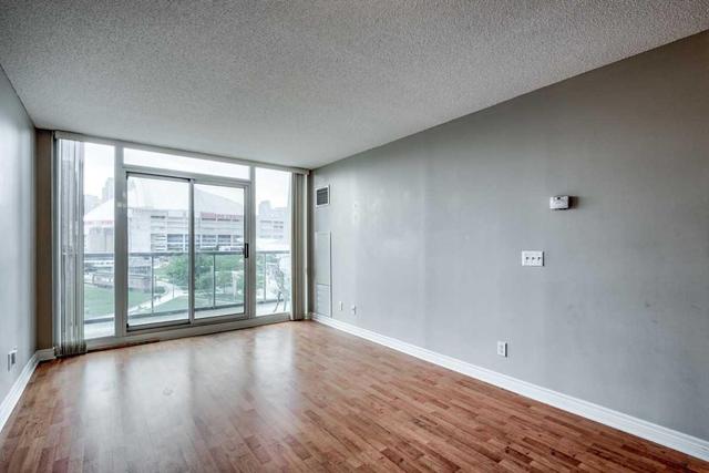 612 - 51 Lower Simcoe St, Condo with 1 bedrooms, 1 bathrooms and null parking in Toronto ON | Image 6