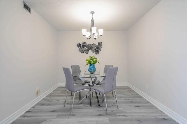 1412 - 3605 Kariya Dr, Condo with 2 bedrooms, 2 bathrooms and 1 parking in Mississauga ON | Image 11