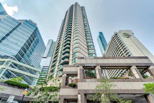 1700 - 38 Elm St, Condo with 1 bedrooms, 1 bathrooms and 0 parking in Toronto ON | Image 12
