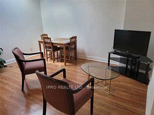 2 - 1723 Bayview Ave, Home with 2 bedrooms, 1 bathrooms and 0 parking in Toronto ON | Image 9