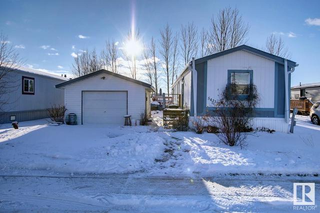 5433 Eastview Cr, House detached with 3 bedrooms, 2 bathrooms and 2 parking in Redwater AB | Card Image