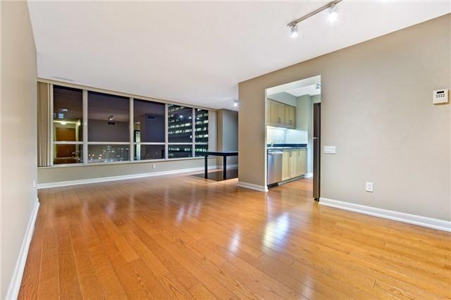 1408 - 33 Sheppard Ave E, Condo with 2 bedrooms, 2 bathrooms and 1 parking in Toronto ON | Image 8