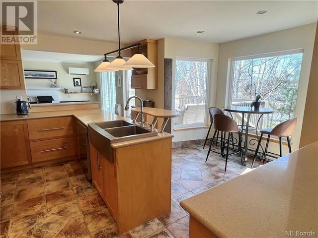 1900 Connemara Place, House detached with 4 bedrooms, 3 bathrooms and null parking in Bathurst NB | Image 18