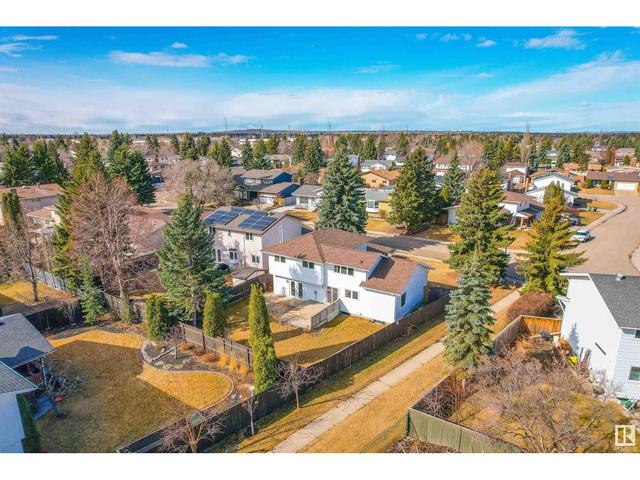 3223 112 St Nw, House detached with 4 bedrooms, 3 bathrooms and null parking in Edmonton AB | Image 39