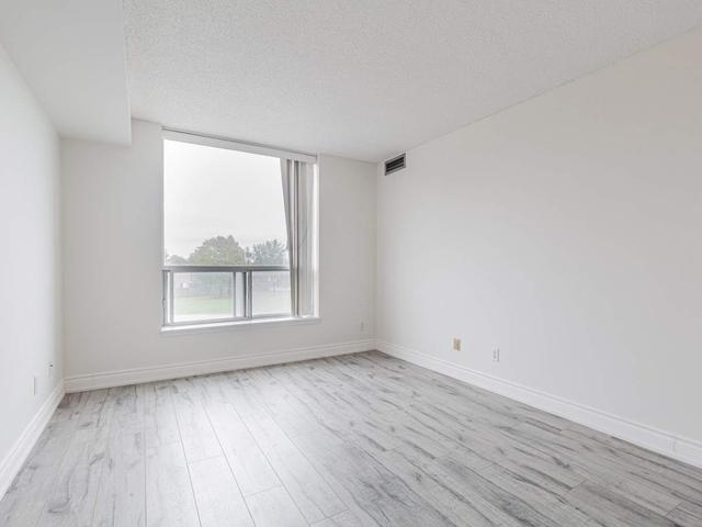 216 - 480 Mclevin Ave, Condo with 1 bedrooms, 2 bathrooms and 1 parking in Toronto ON | Image 10
