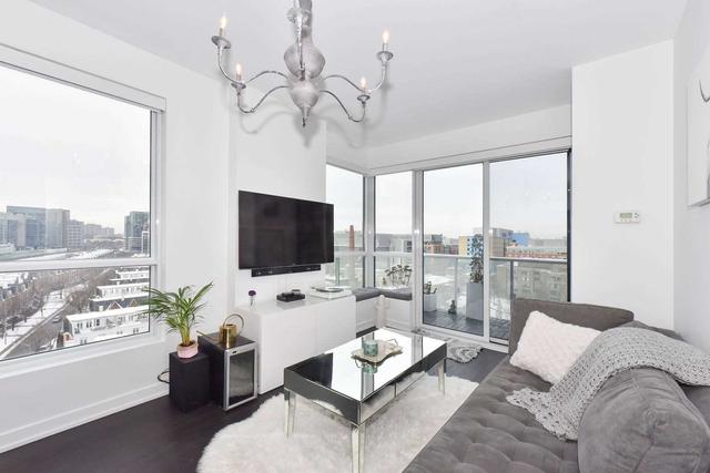 1036 - 1030 King St W, Condo with 2 bedrooms, 2 bathrooms and 1 parking in Toronto ON | Image 6